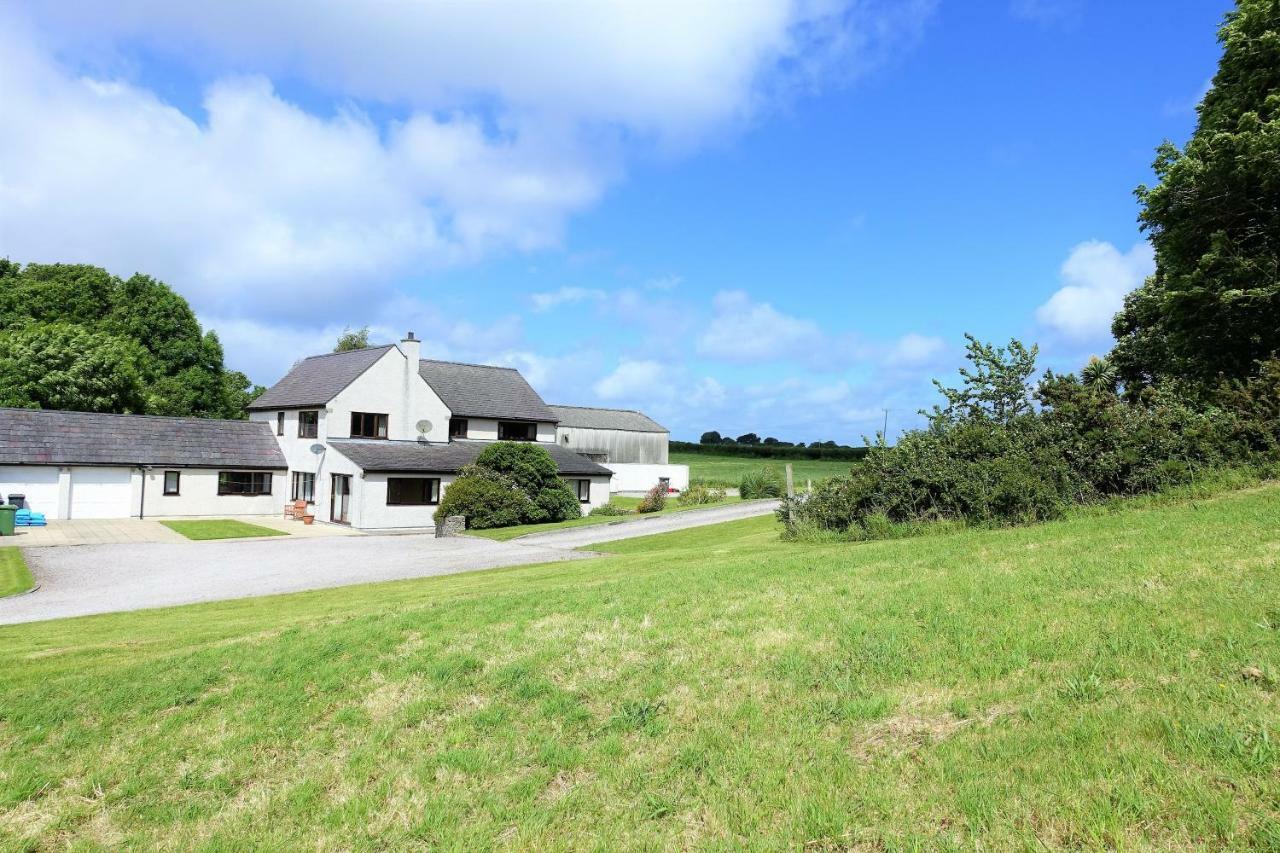Tyddyn Crwn Country-House Apartments Beaumaris Exteriér fotografie