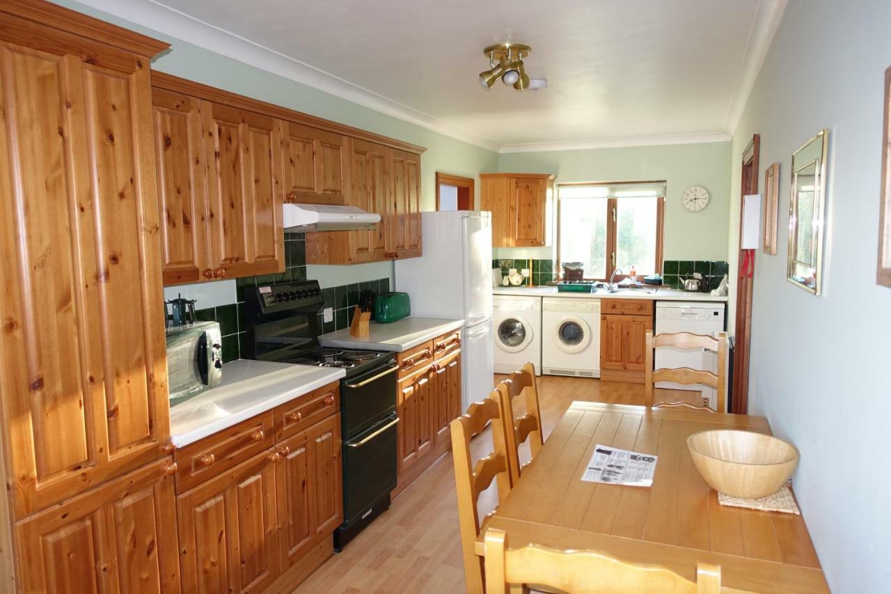 Tyddyn Crwn Country-House Apartments Beaumaris Exteriér fotografie